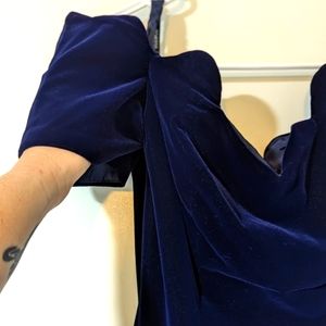 Vintage 90s Niki originals off the shoulder velvet dress size 8